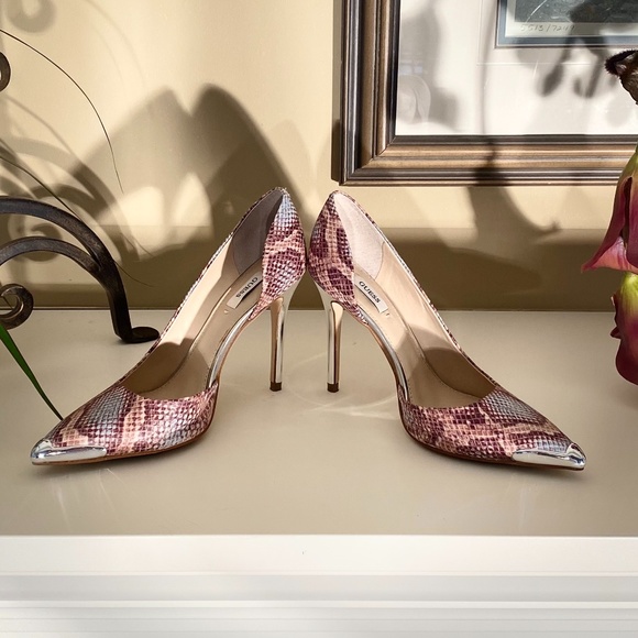 MARCIANO STILETTOS IN PYTHON PRINT - LIKE NEW - Picture 6 of 16